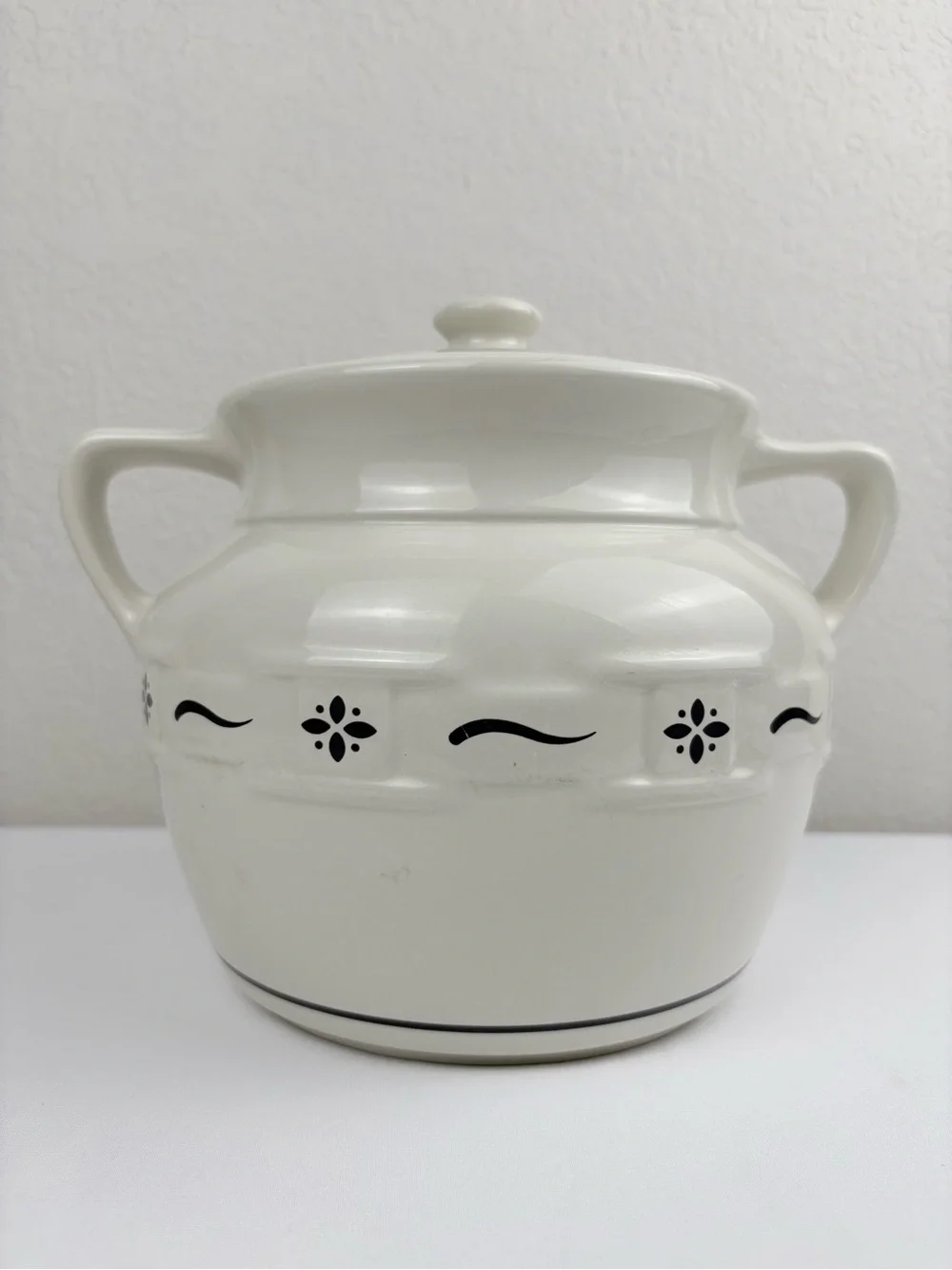 Longaberger Woven Traditions Classic Blue Cookie Jar/Bean Pot with Handles & Lid